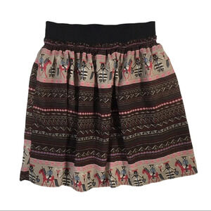 BT214 Peppermint Boutique Tribal Mayan Skirt S